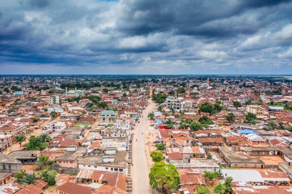 Impact de la ZES Glo-Djigbé sur le foncier national : projection 2035