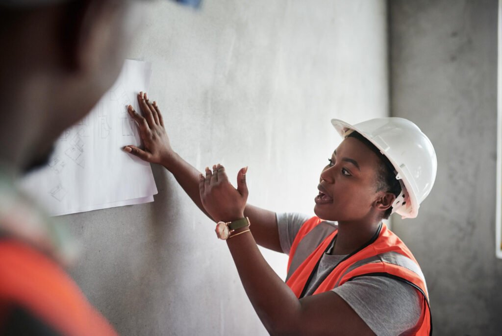 Combien coûte réellement la rénovation d’une maison au Bénin : estimation détaillée et réaliste