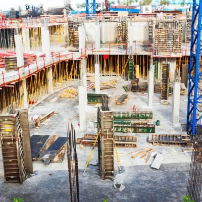 Les facteurs invisibles qui influencent la solidité d’une construction